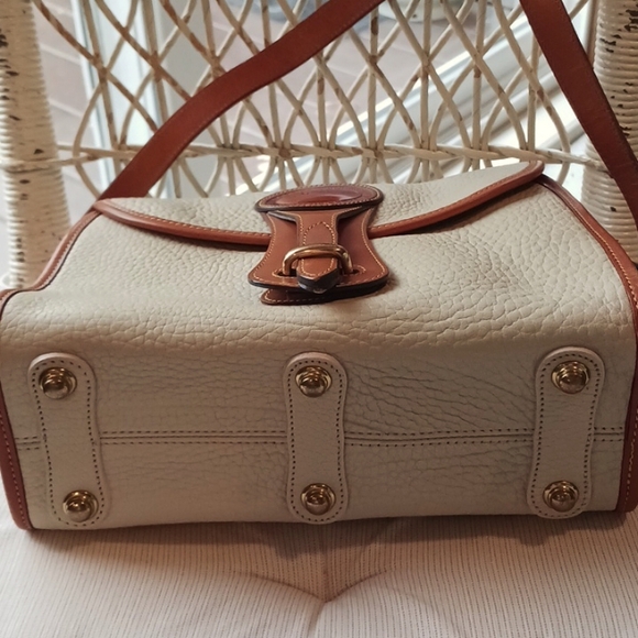 Dooney & Bourke ~ All Weather Leather Crossbody Bag - Picture 3 of 13